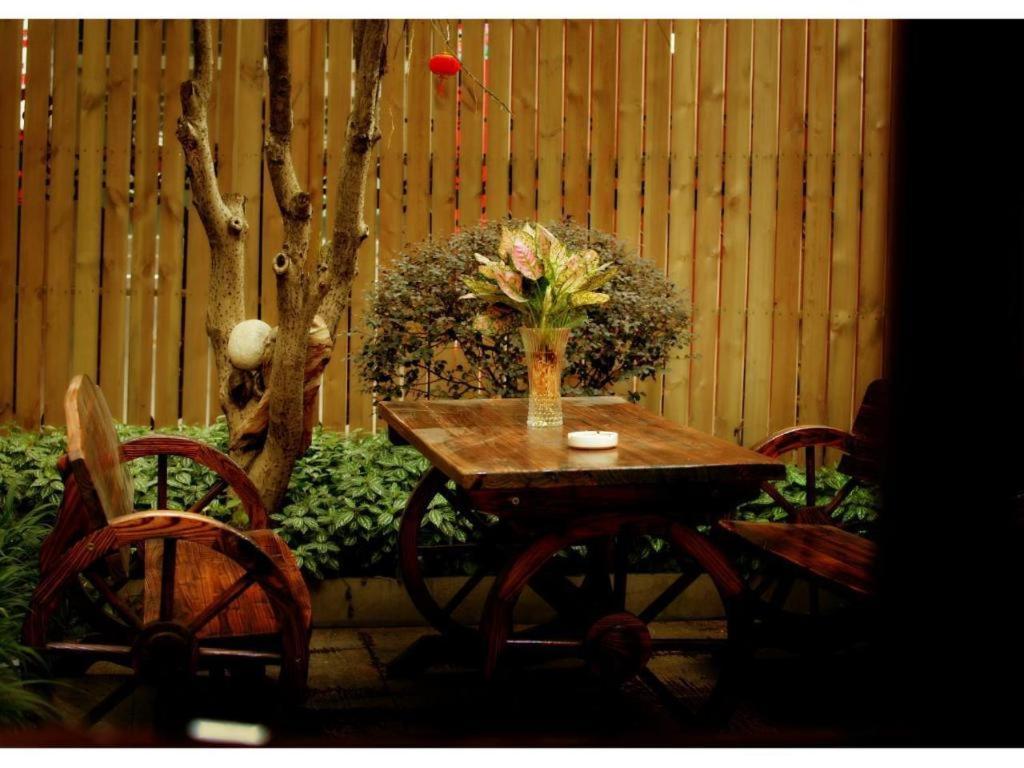 Parkside Hostel Guilin Zewnętrze zdjęcie